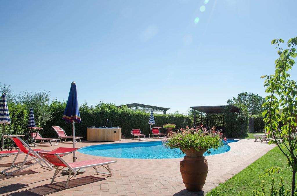 Intero Appartamento Con Private Pool E Jacuzzi Podere Settefrati Монтайоне Екстериор снимка